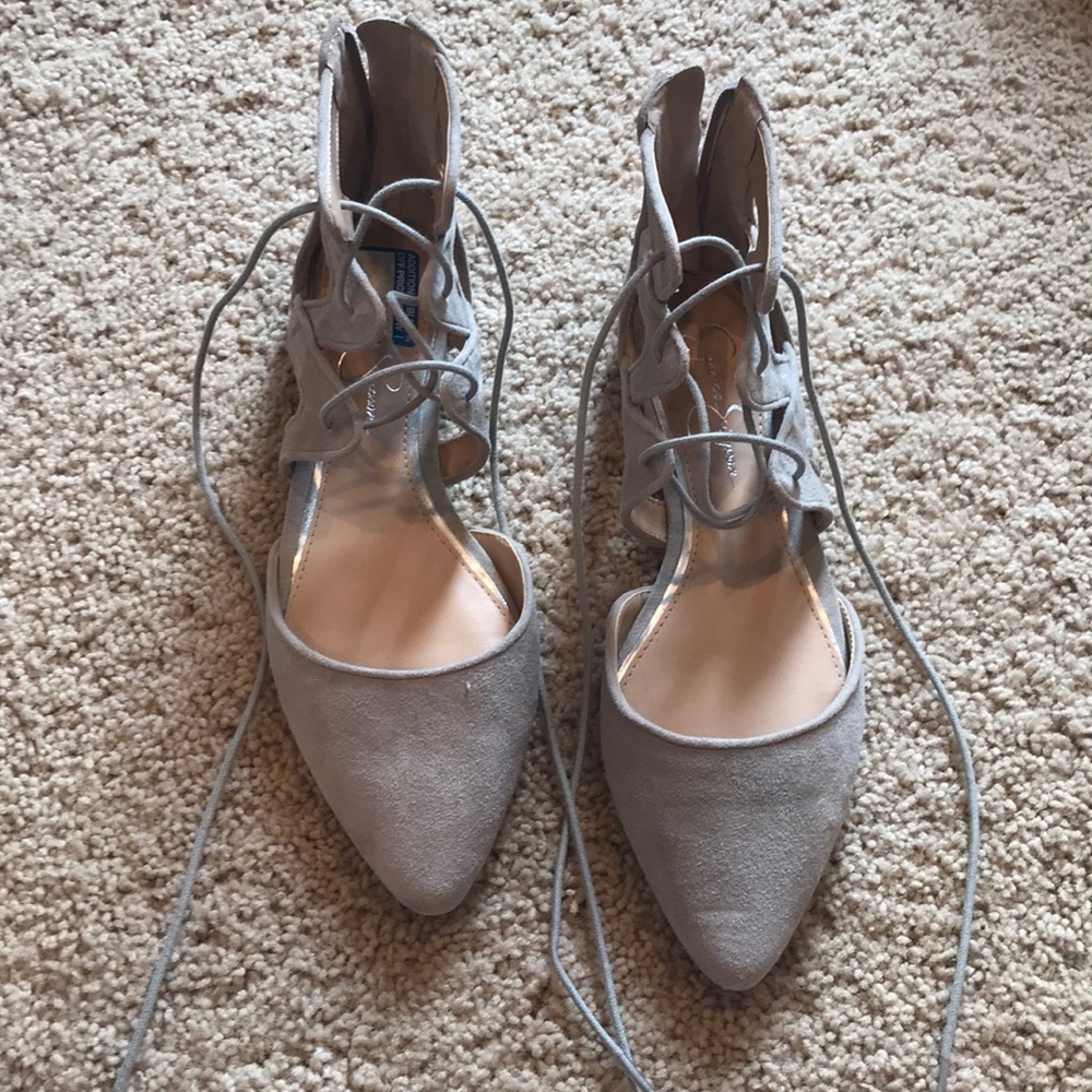Jessica Simpson grey lace up flats